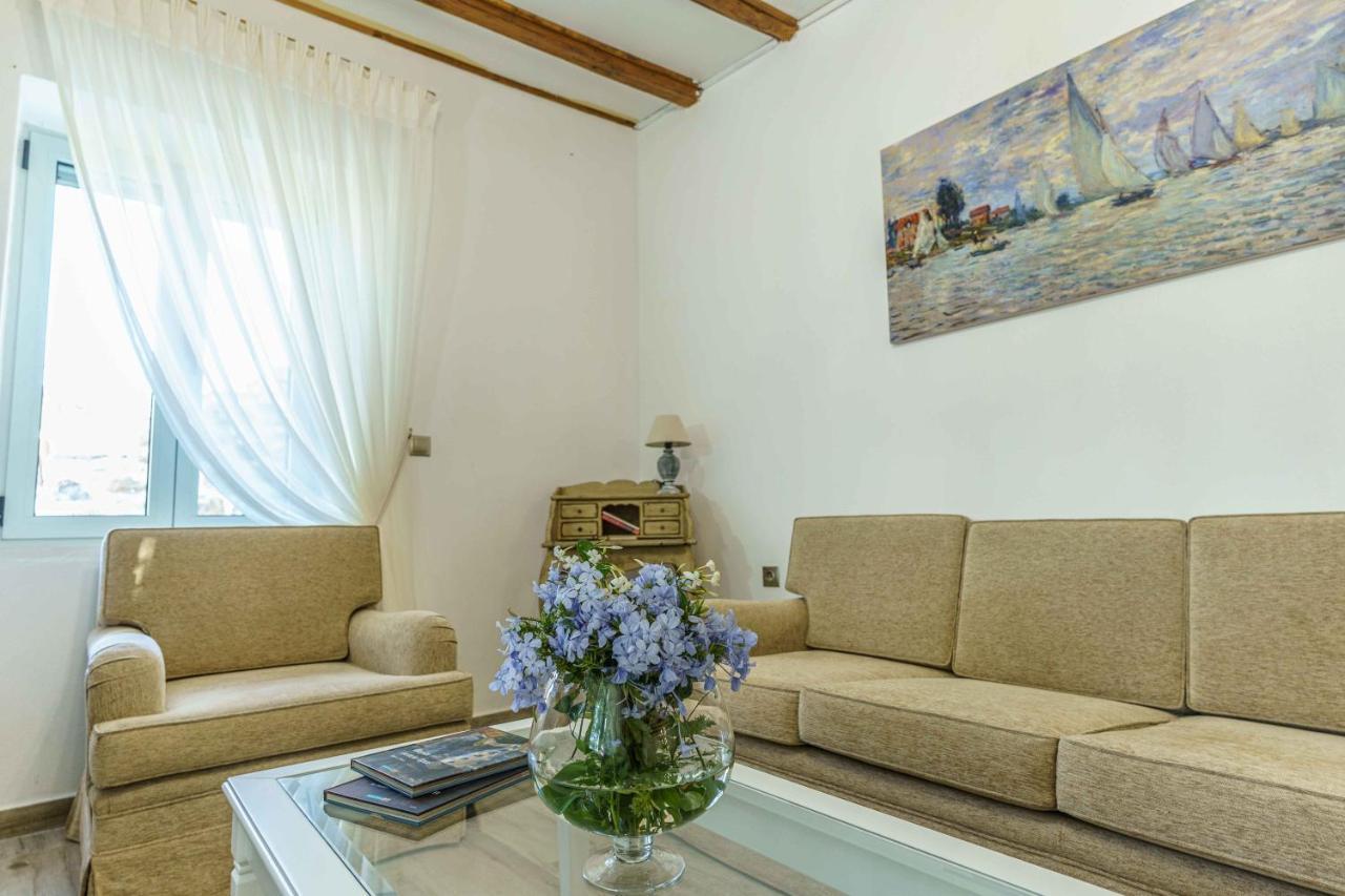 Villa Simantiri Pombia Exterior photo